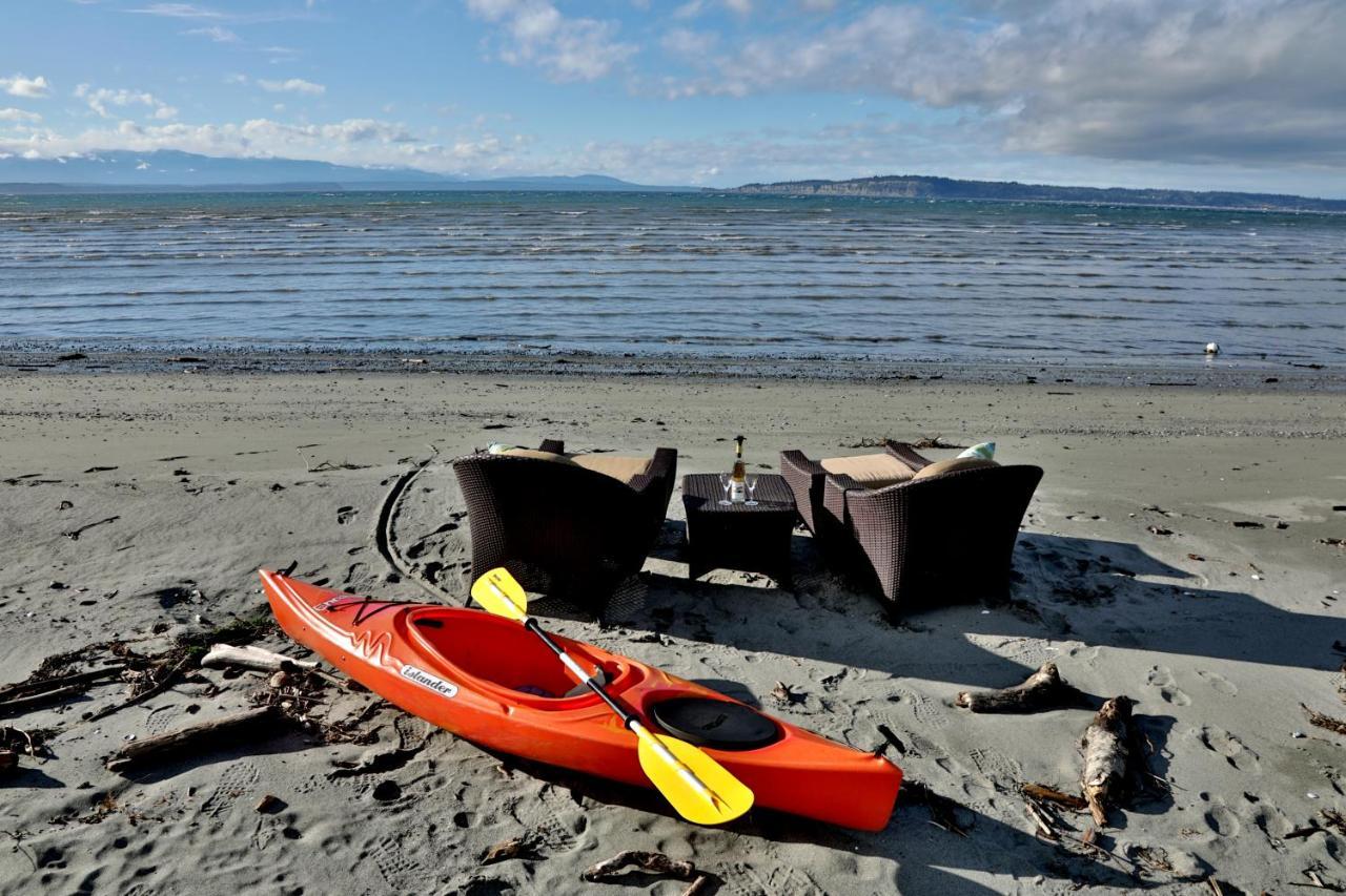 Maxwelton Beach Sunsets! Kayaks & Paddleboards! 1 Min Walk To The Water! Clinton Kültér fotó